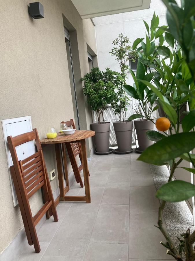 Bloom Apartment Перо Екстер'єр фото